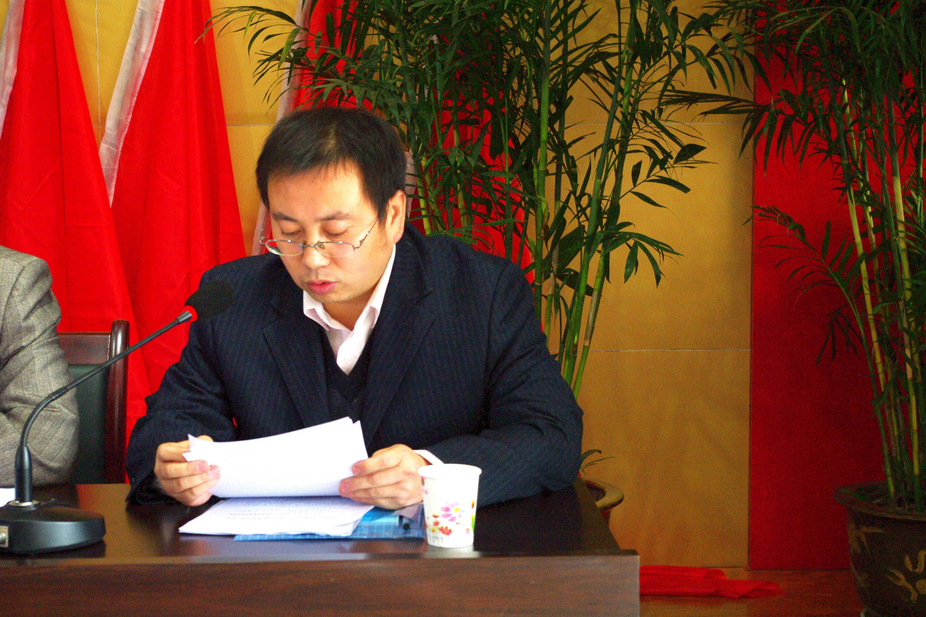 集團優(yōu)秀黨務工作者——白宏偉